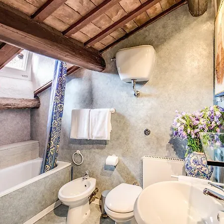 Lungaretta Hidden Gem *